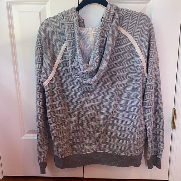 Textured grey and white zip up - Picture 2 of 3